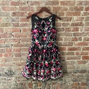 Shoshanna embroidered knee length sleeveless dress